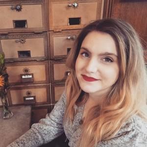 Meet your Posher, Carly